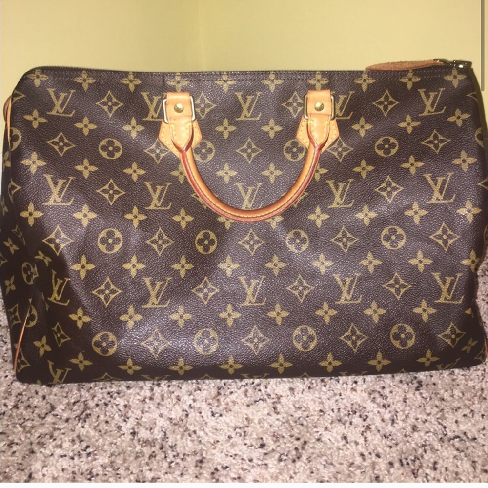 Louis Vuitton speedy 40